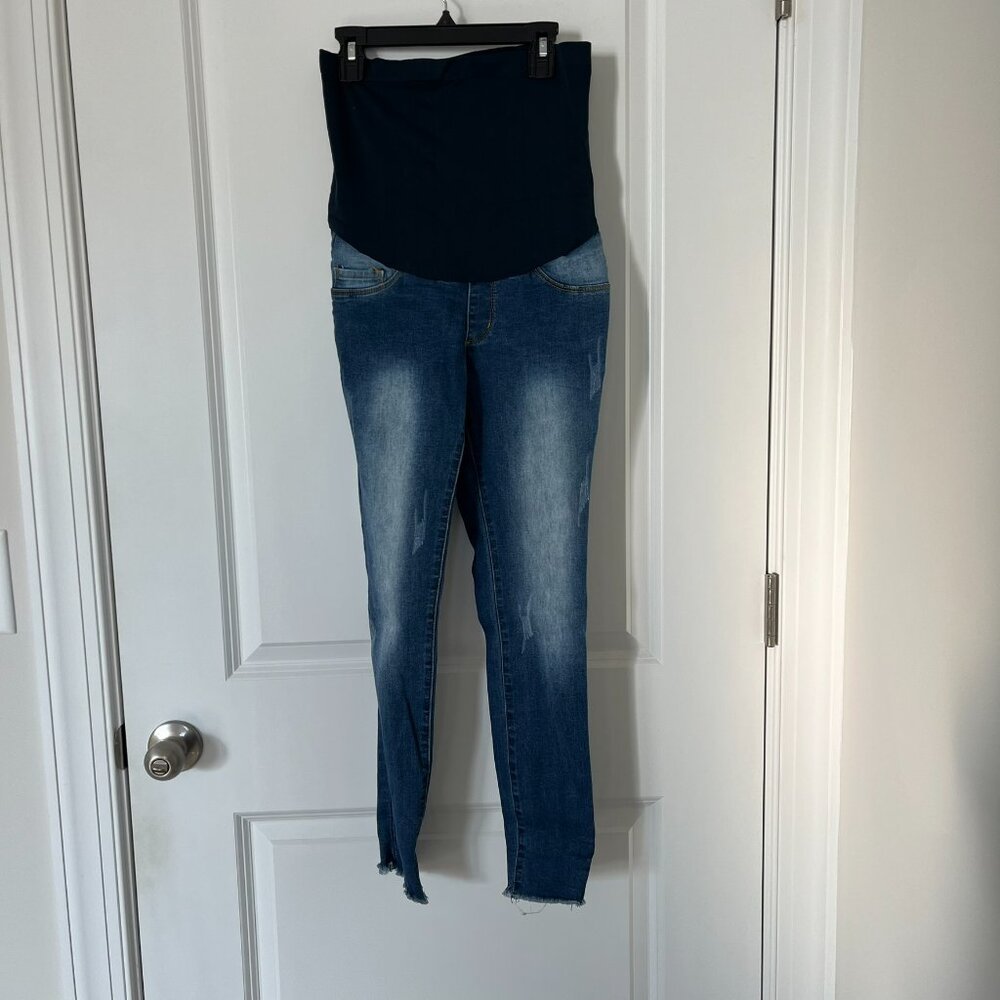 The Style Between Us Small Maternity Blue Skinny Jeans